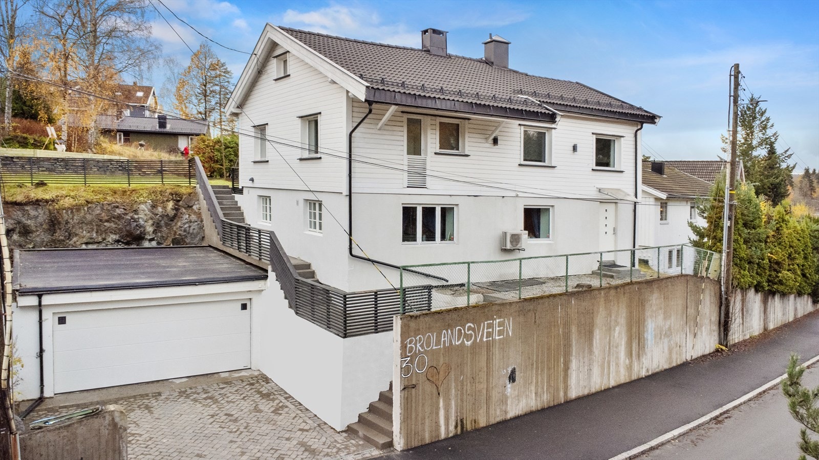 Eneboligen er påkostet og tilbygget gjennom årene, og har en god vedlikeholdshistorikk Galleribilde