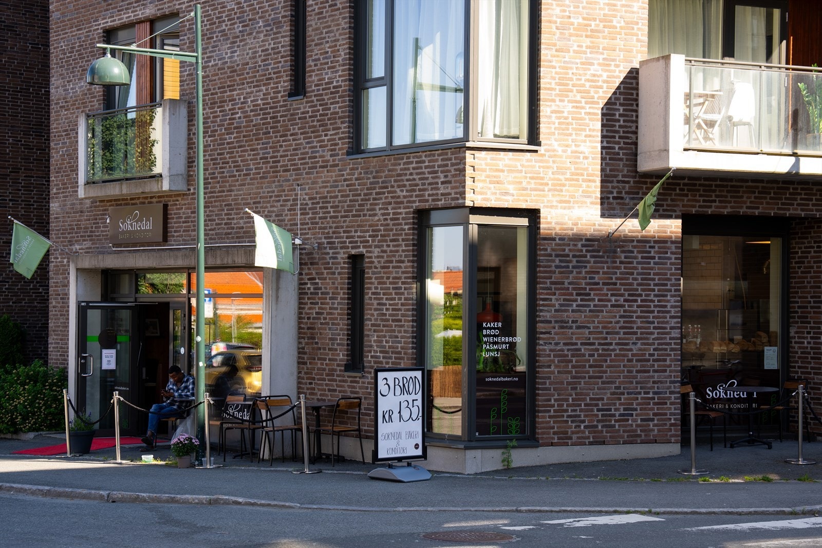 Rett i nærheten finner vi et koselig bakeri. Galleribilde