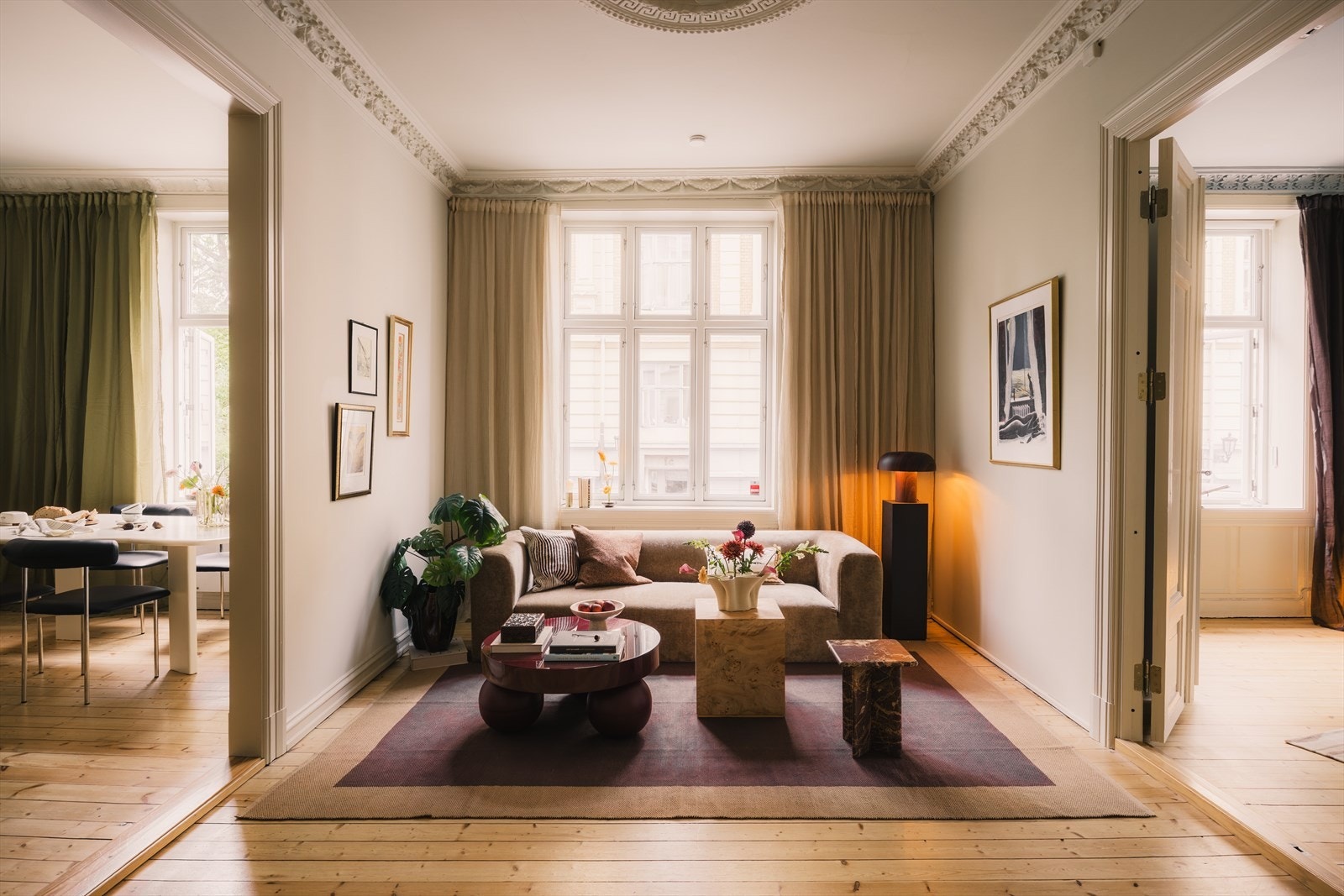Vakker 3-roms med klassiske detaljer Foto: Galleribilde