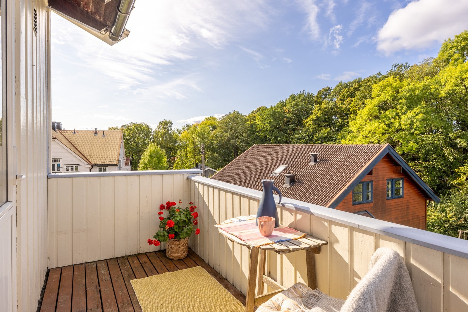 Balkong utenfor stuen. Galleribilde