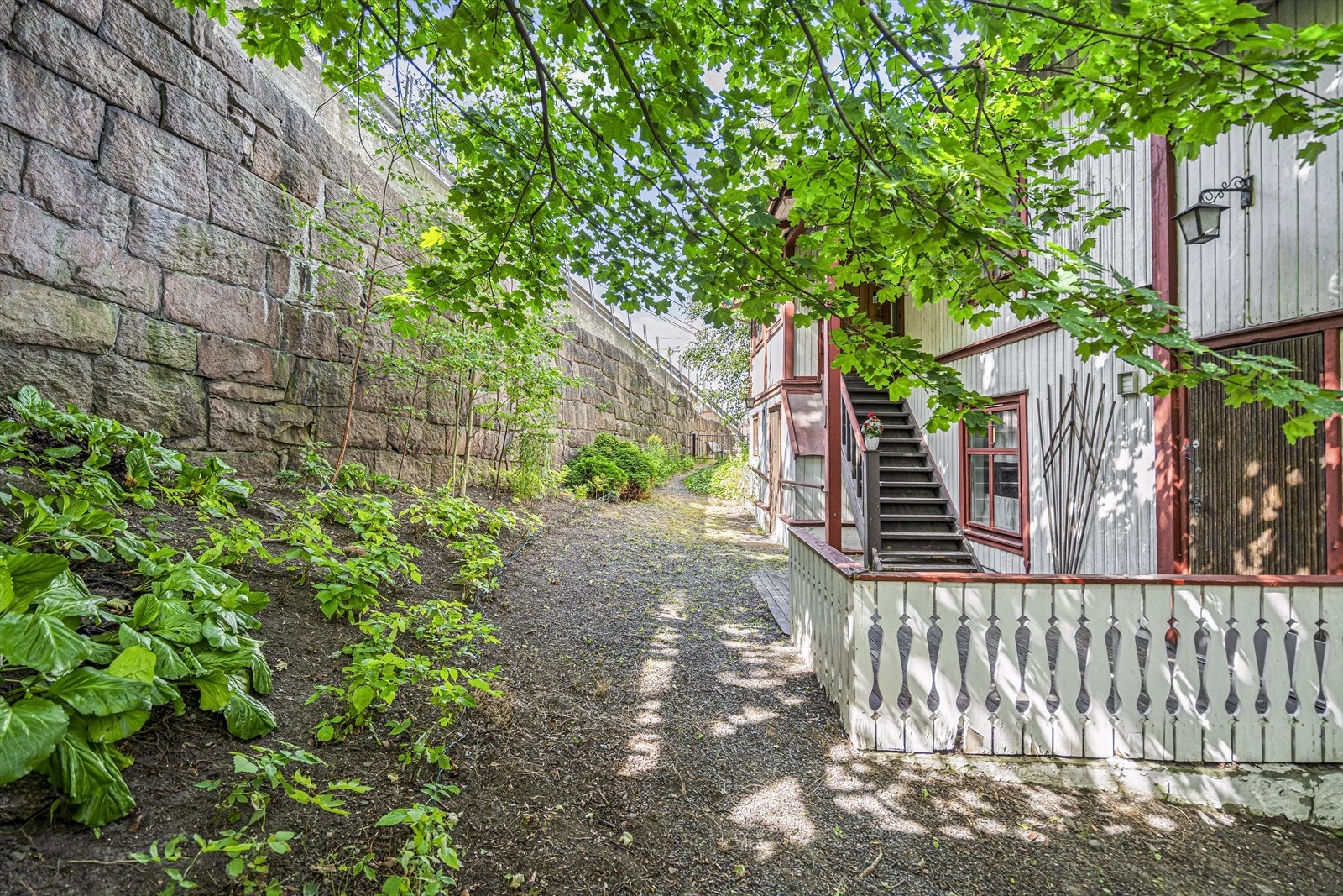 Adkomst sett fra nr 20 Galleribilde