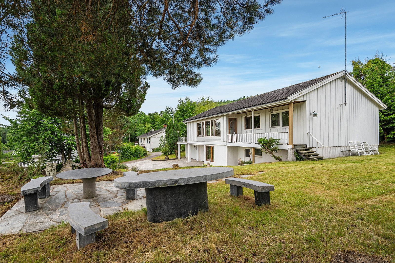 Velkommen til Barlindveien 7 i Evjeåsen i Horten Galleribilde