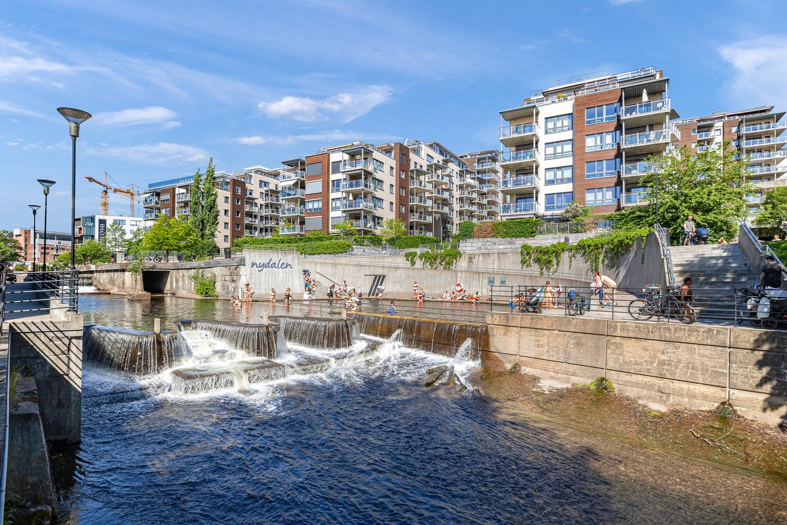 Det er kort vei også til Nydalen med badeplasser og sykkelvei. Galleribilde