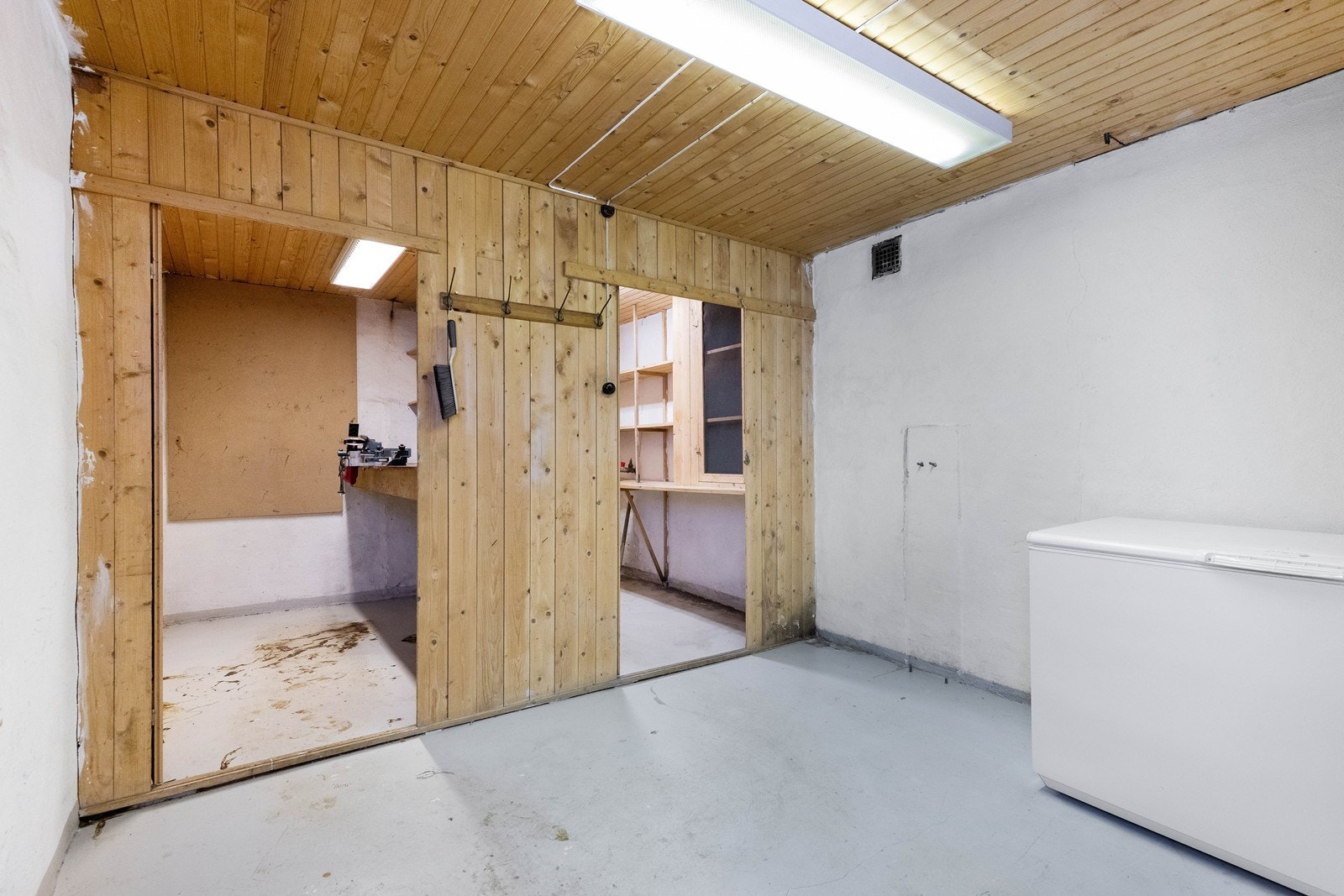 Praktisk bod med gode oppbevaringsmuligheter. Galleribilde