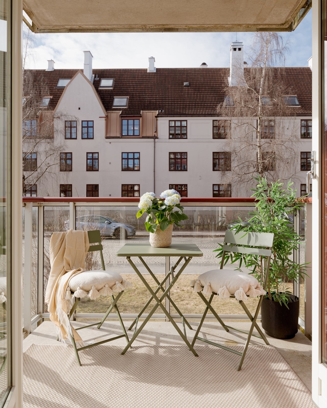 Hyggelig balkong på ca. 4 m² som vender ut mot rolige omgivelser Galleribilde