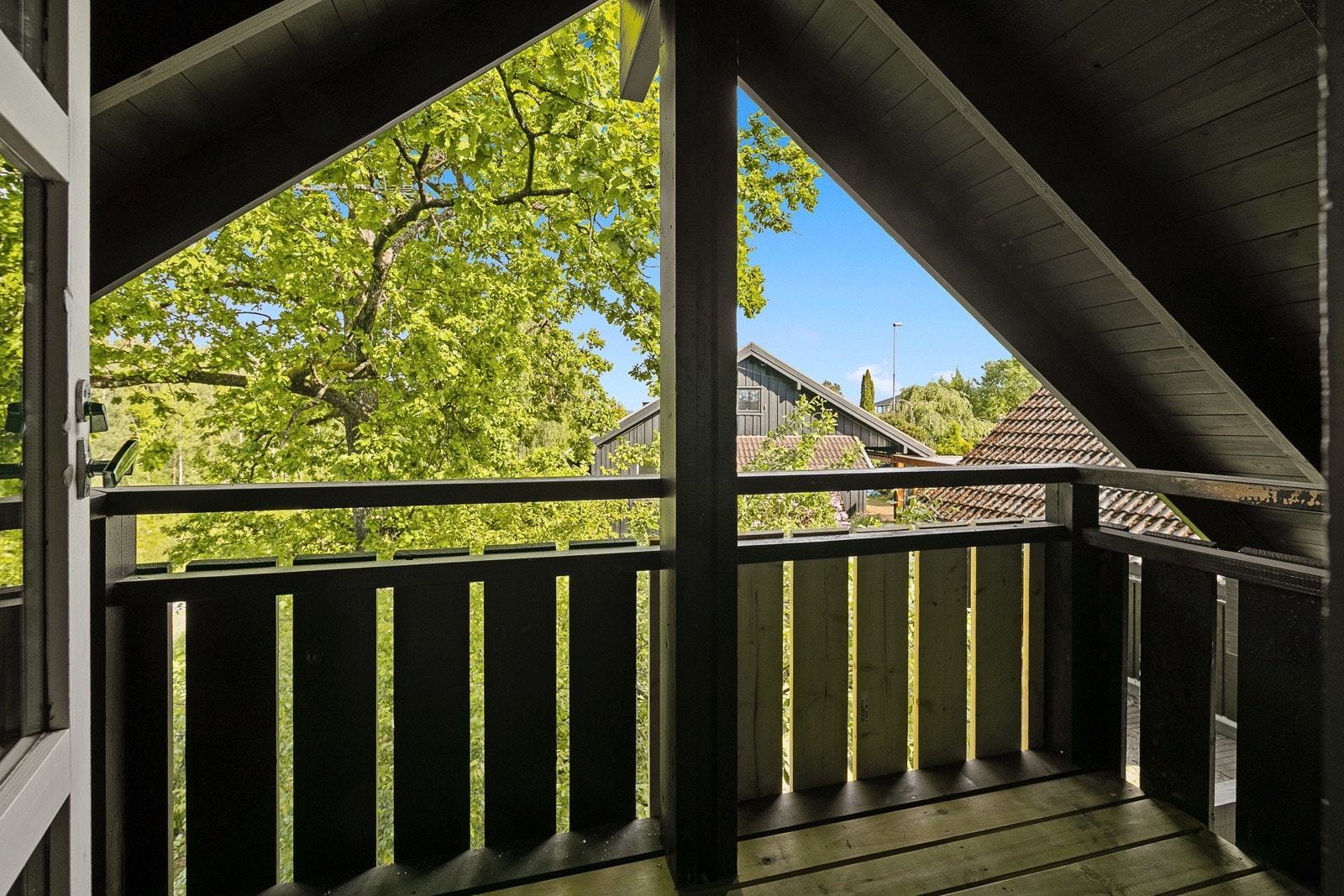 Balkong i loftsetasjen Galleribilde