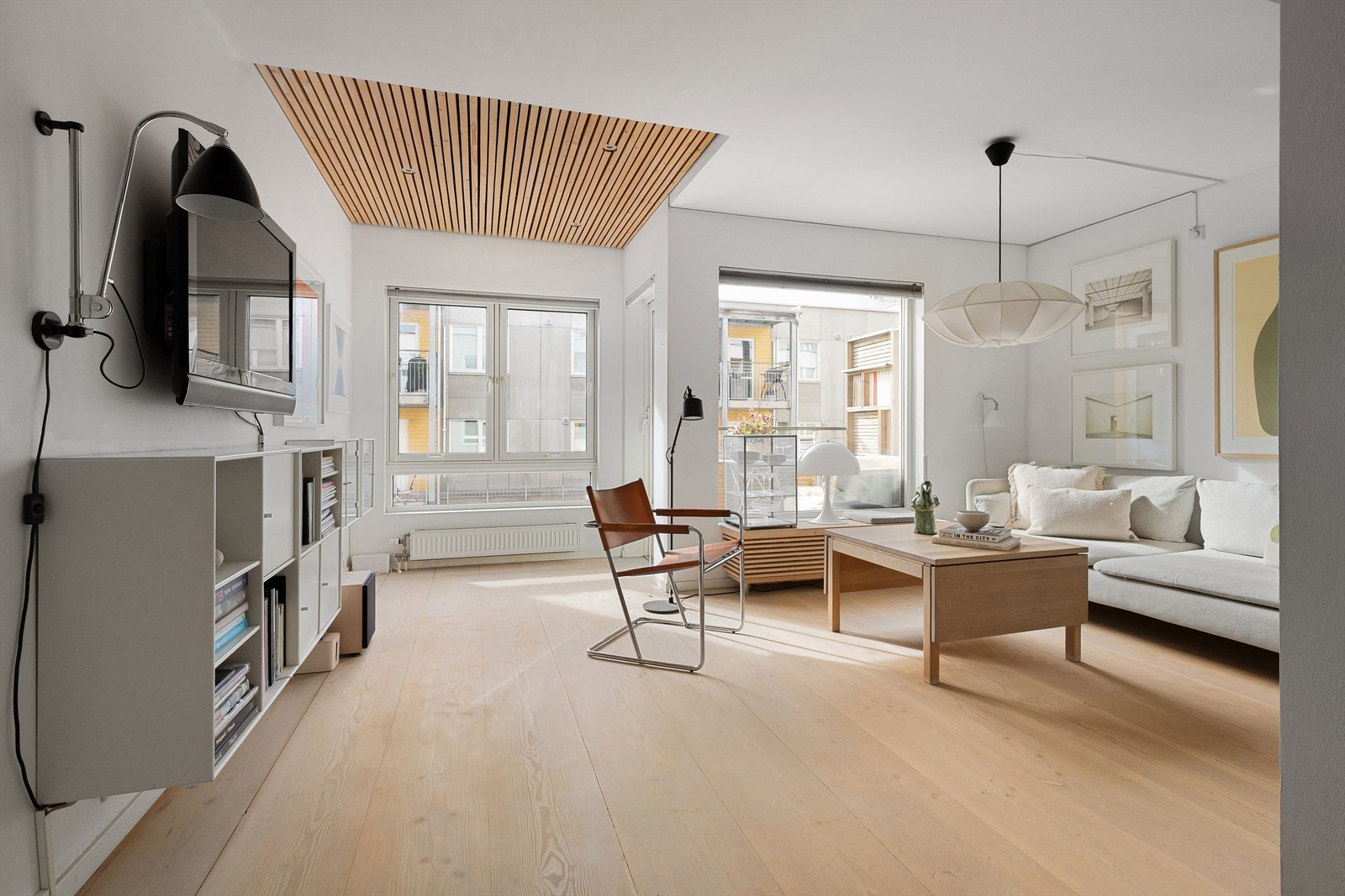 Dette er en populær townhouse-/familieleilighet over 2 plan som har blitt oppgradert på kjøkken, bad, toalettrom og gulv i 2016. Foto: Mats Holst Galleribilde