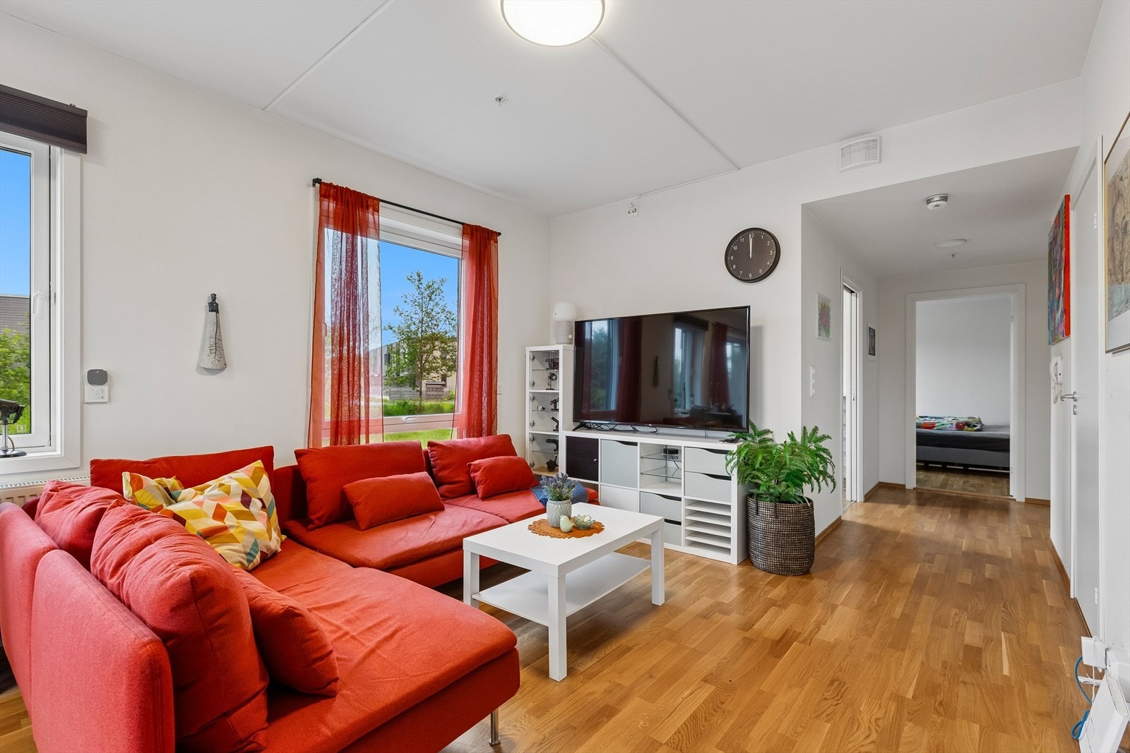 Leiligheten har balansert ventilasjon. Dette sørger for et friskt og godt inneklima hele året rundt. Galleribilde