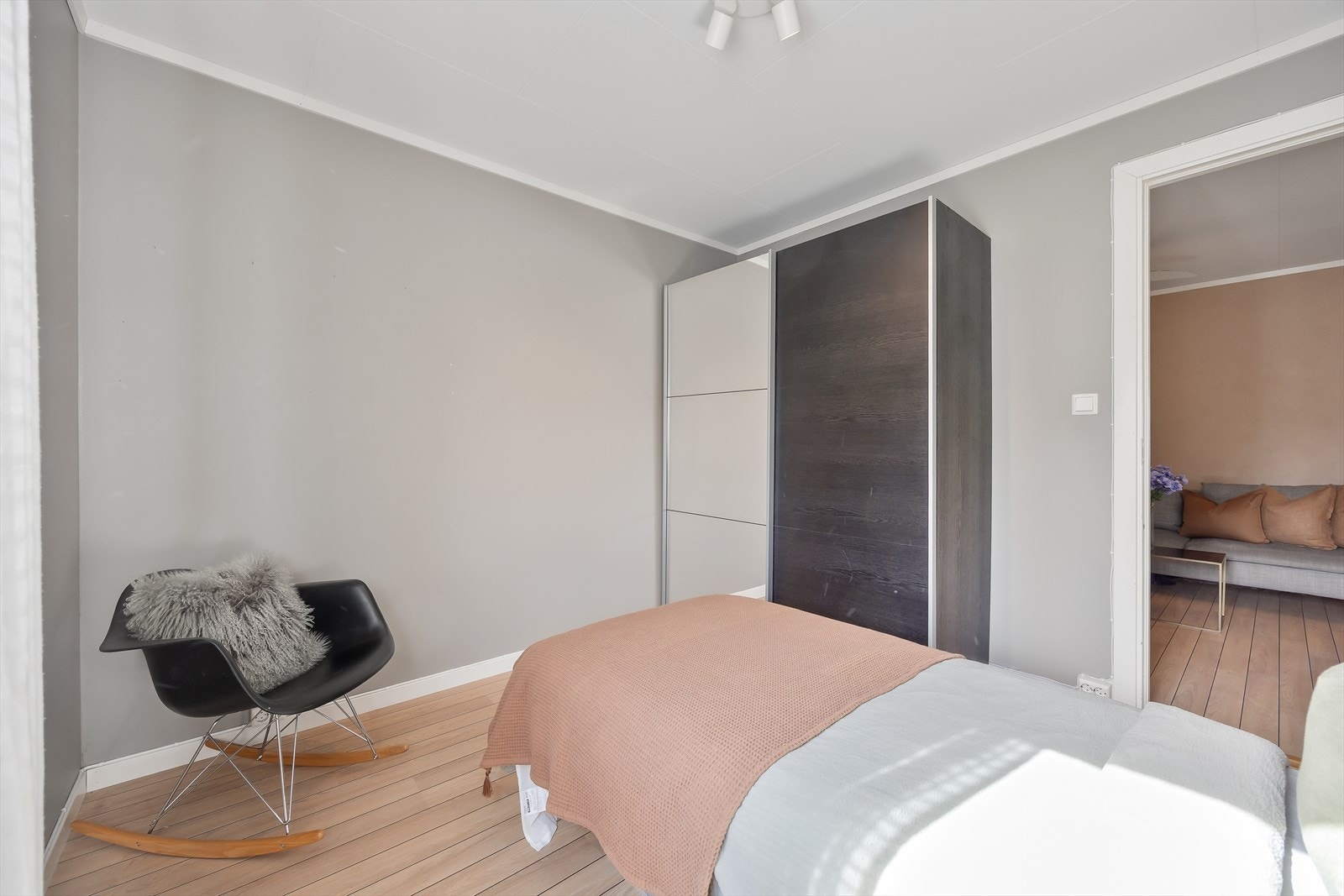 Fleksibelt rom som egner seg godt som barnerom, gjesterom eller kontor. Galleribilde