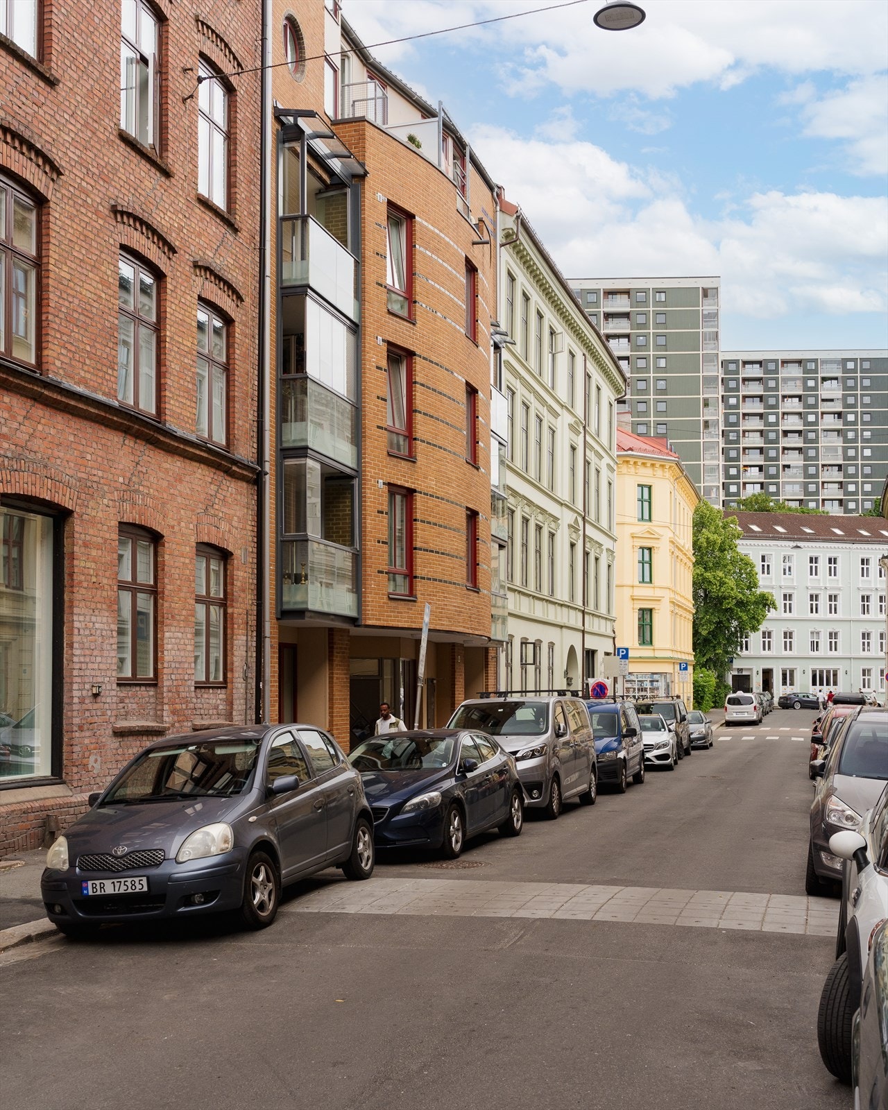 Her har du et urbant og levende nabolag rett utenfor døren, med umiddelbar nærhet til byens fulle spekter av tilbud. Galleribilde