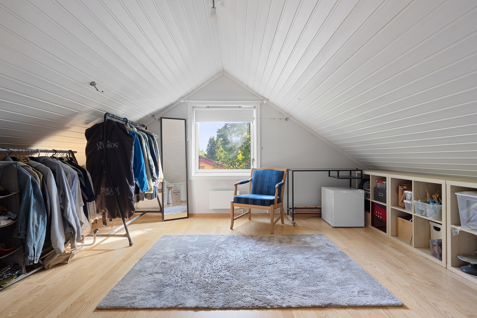 I loftetasjen finner vi også to romslige soverom. Galleribilde