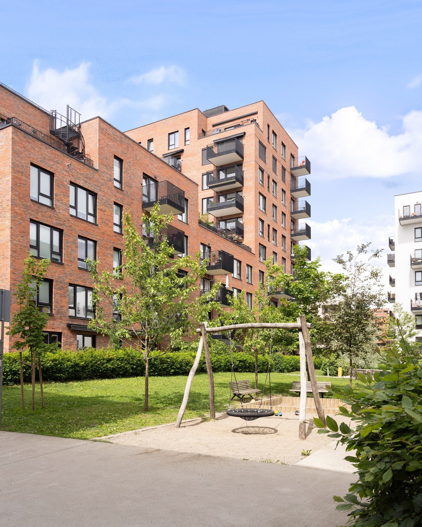 Krydderhagen kom på andreplass i Oslo bys arkitekturpris i 2020 og fikk hederlig omtale hvor juryen fremhevet den "tidløse og klart definerte arkitekturen" som har skapt et boligområde med karakter og identitet. Galleribilde