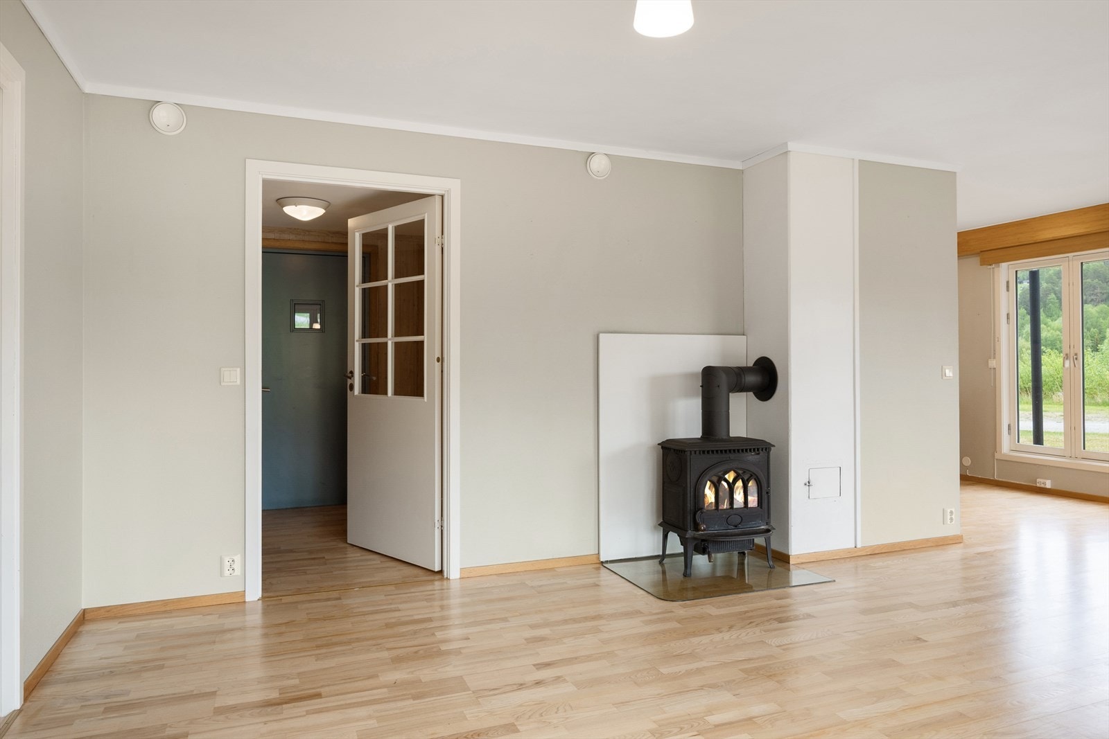 Balansert ventilasjon med varmegjenvinning sikrer et sunt og godt inneklima. Galleribilde