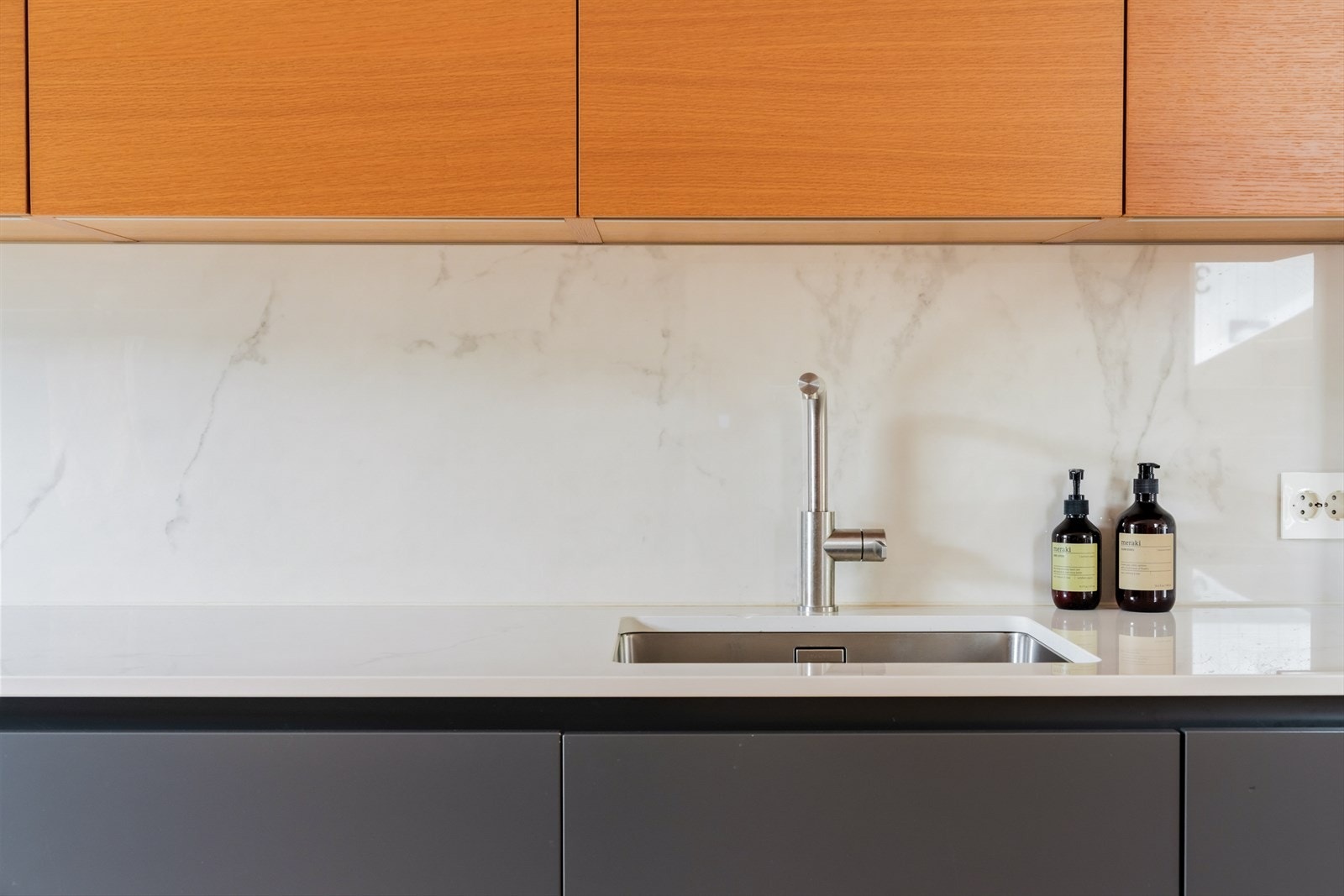 Legg også merke til Dekton i hele sprutsonen Galleribilde