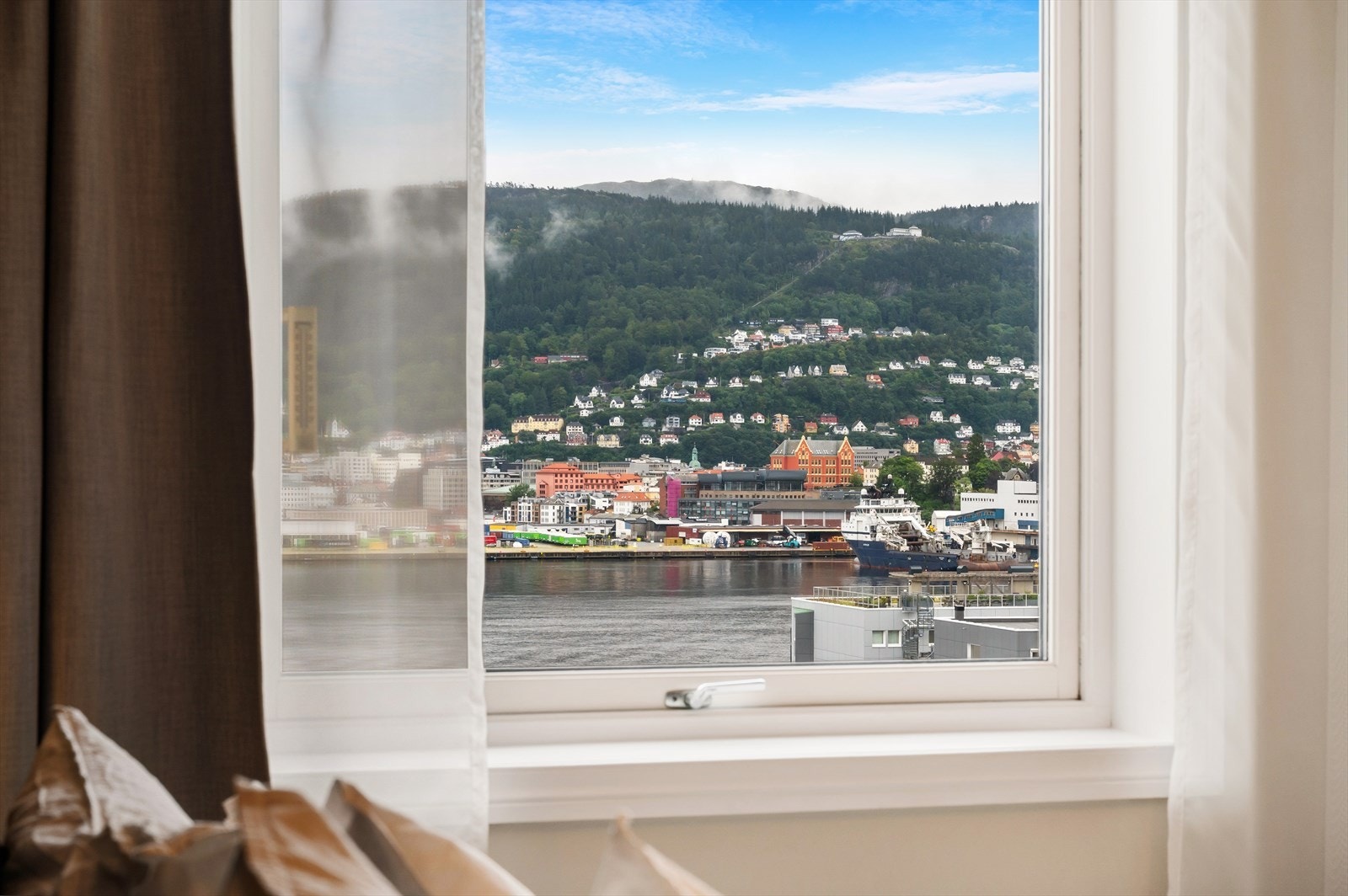 Kringsjåveien 31 presenteres av Eiendomsmegler Norge, ved Even Lexander. Galleribilde