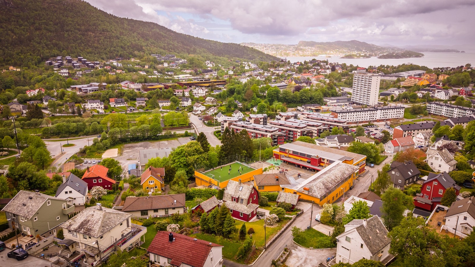 - Kort avstand til Nygård barneskole - Galleribilde
