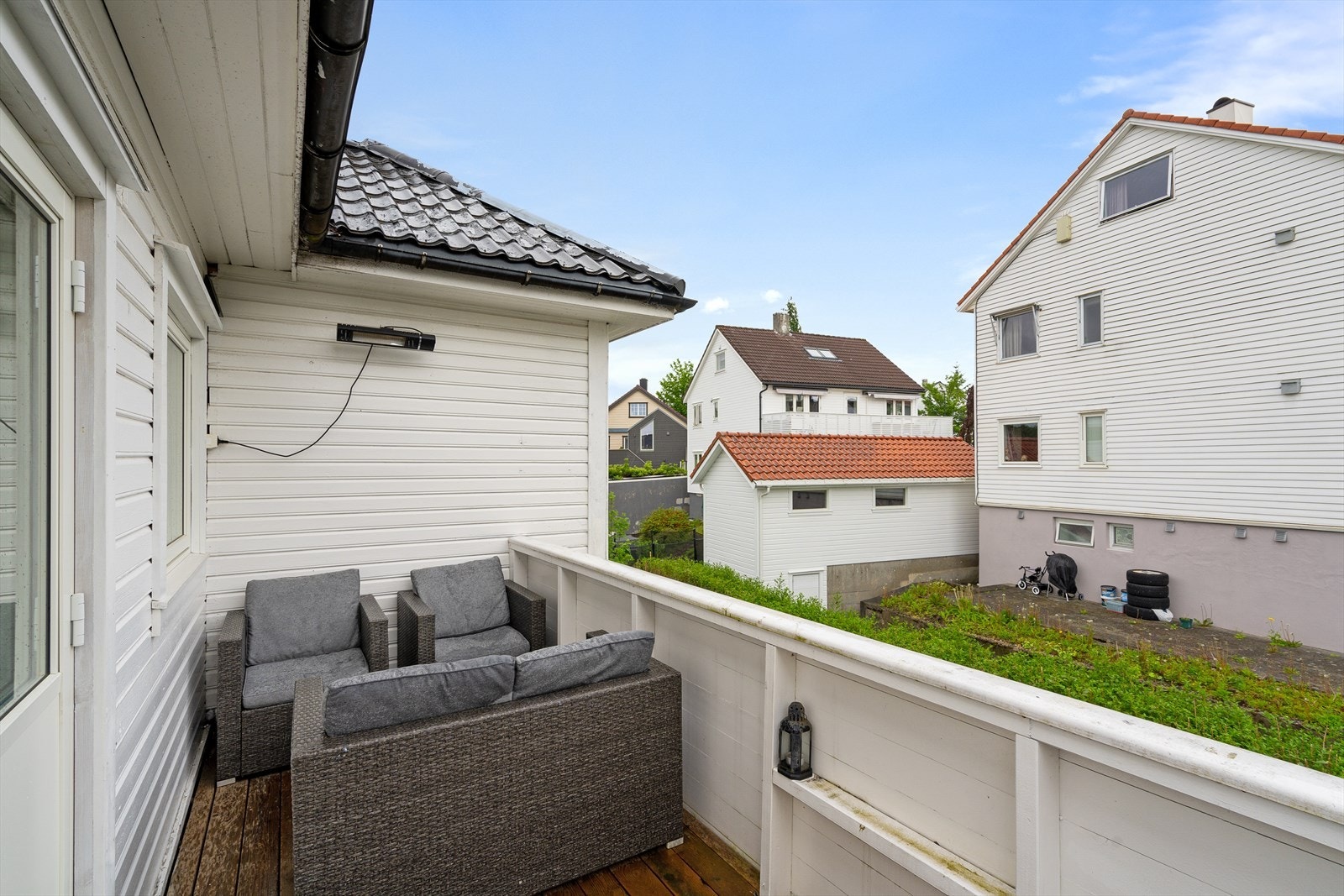 Balkong med utgang fra kjøkkenet. Galleribilde
