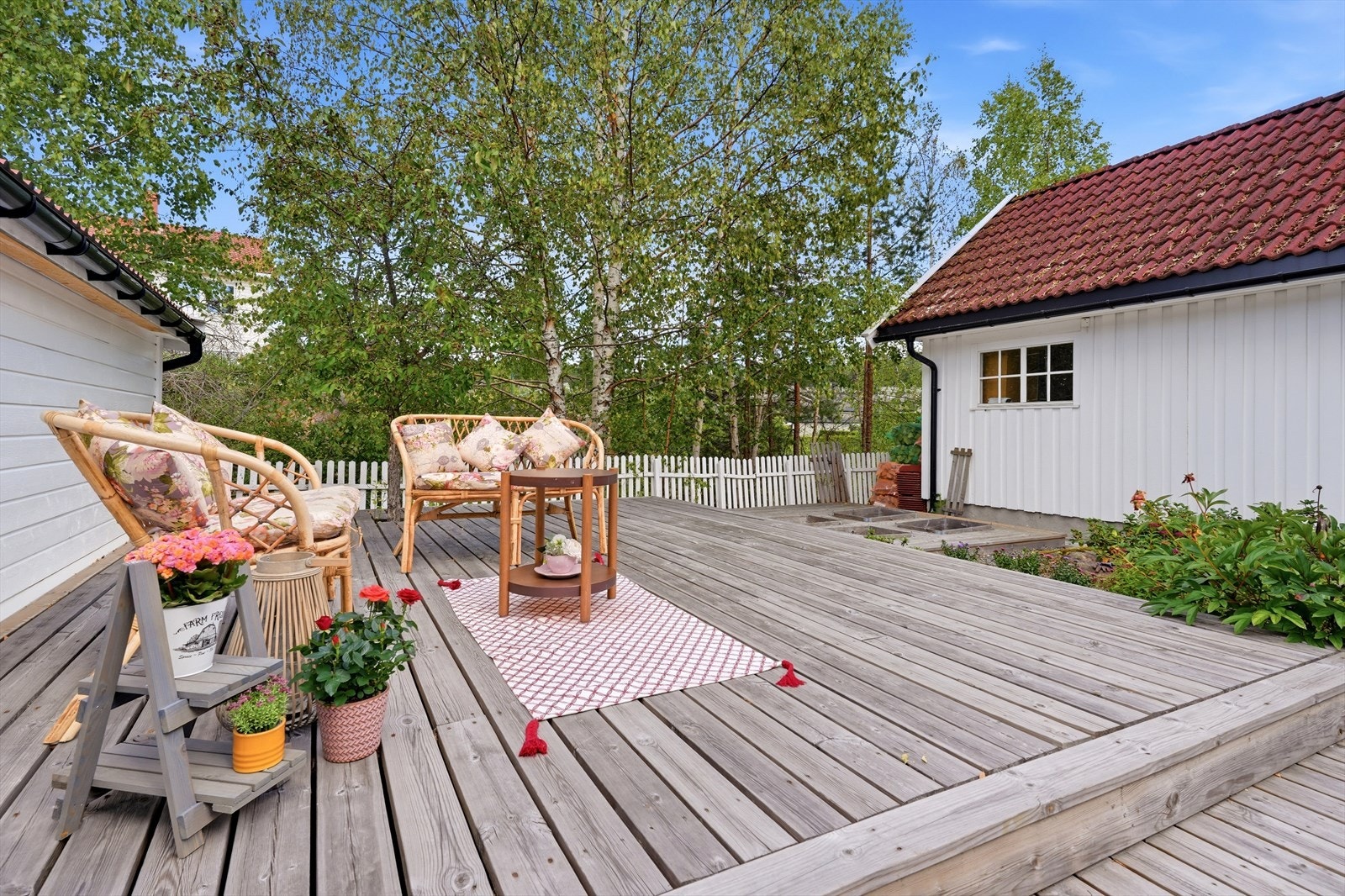 Eiendommen har nærhet til skog med gode turmuligheter. Galleribilde