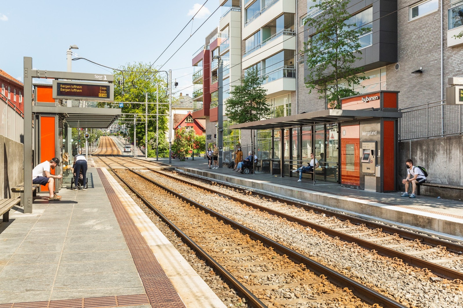 Wergeland bybanestopp ligger kun 4 minutters gange unna og tar deg raskt til sentrum eller ut til Flesland. Galleribilde