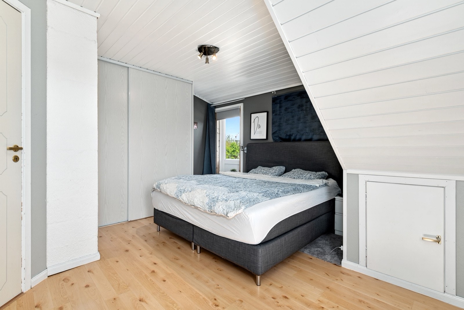 Rommet har også utgang til egen veranda. Galleribilde