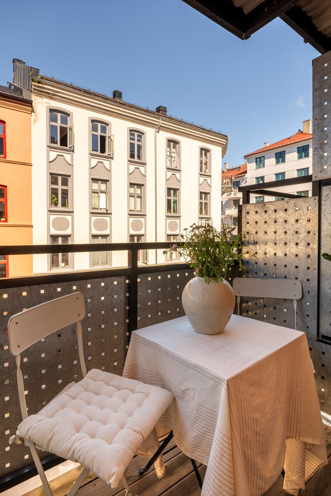 Her kan du nyte sommerkveldene ute! Galleribilde