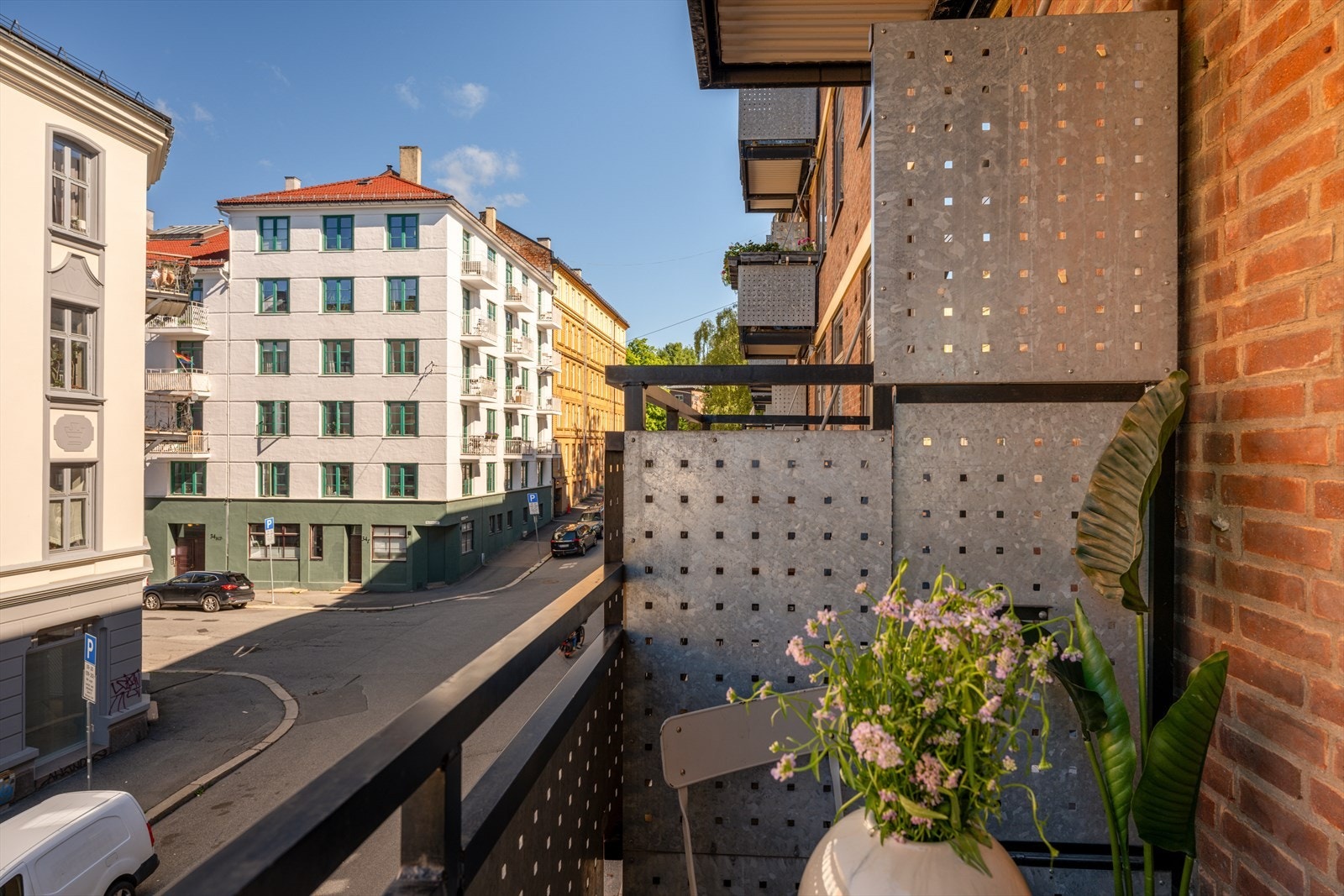 Fra stuen har du utgang til en koselig balkong mot vest. Galleribilde