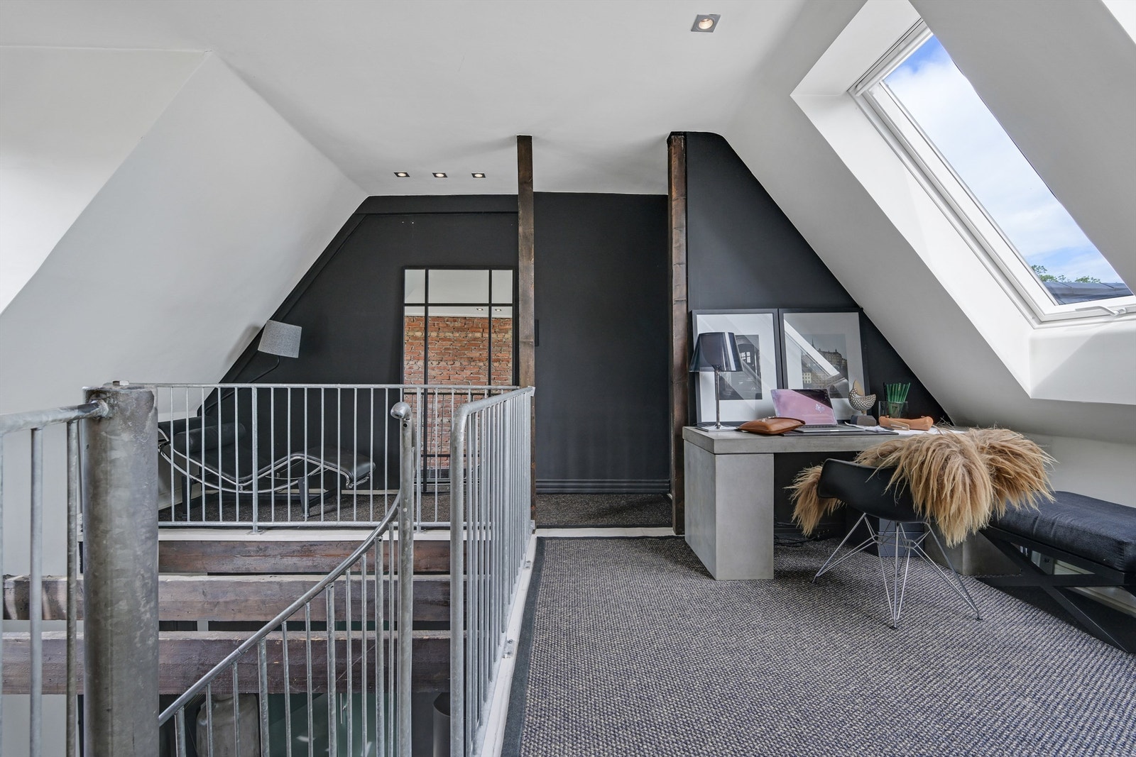 Kontor med flott utsikt! Galleribilde