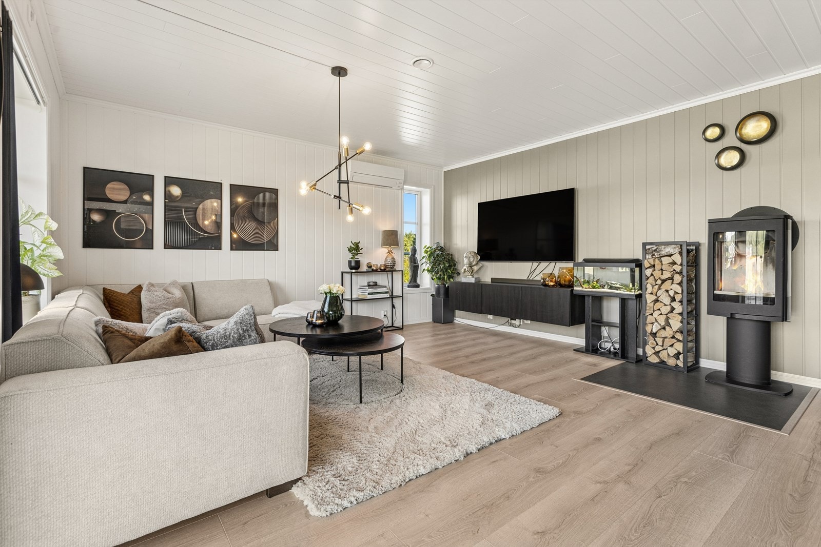 Lys og moderne standard fra 2021. Galleribilde