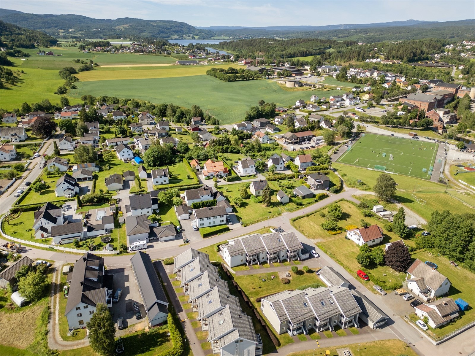 Vestfossen stasjon ligger ca. 11 minutters gange unna. Galleribilde