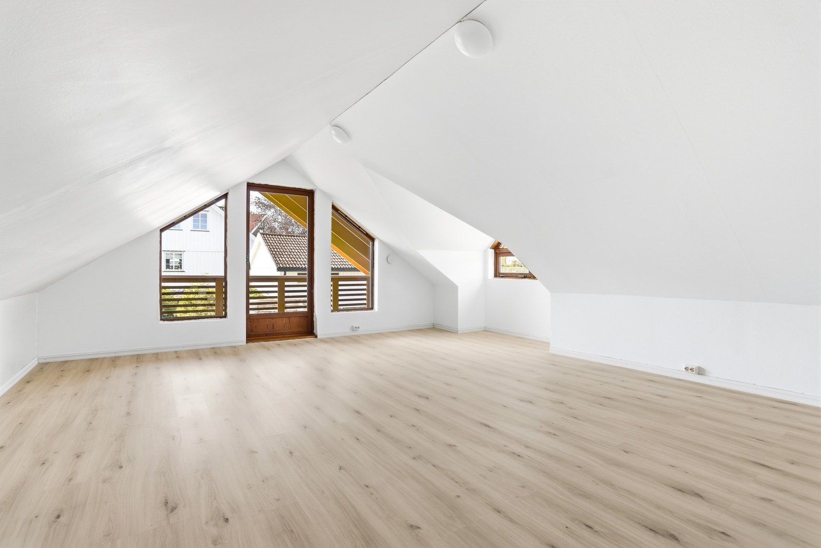 Loftstue Galleribilde