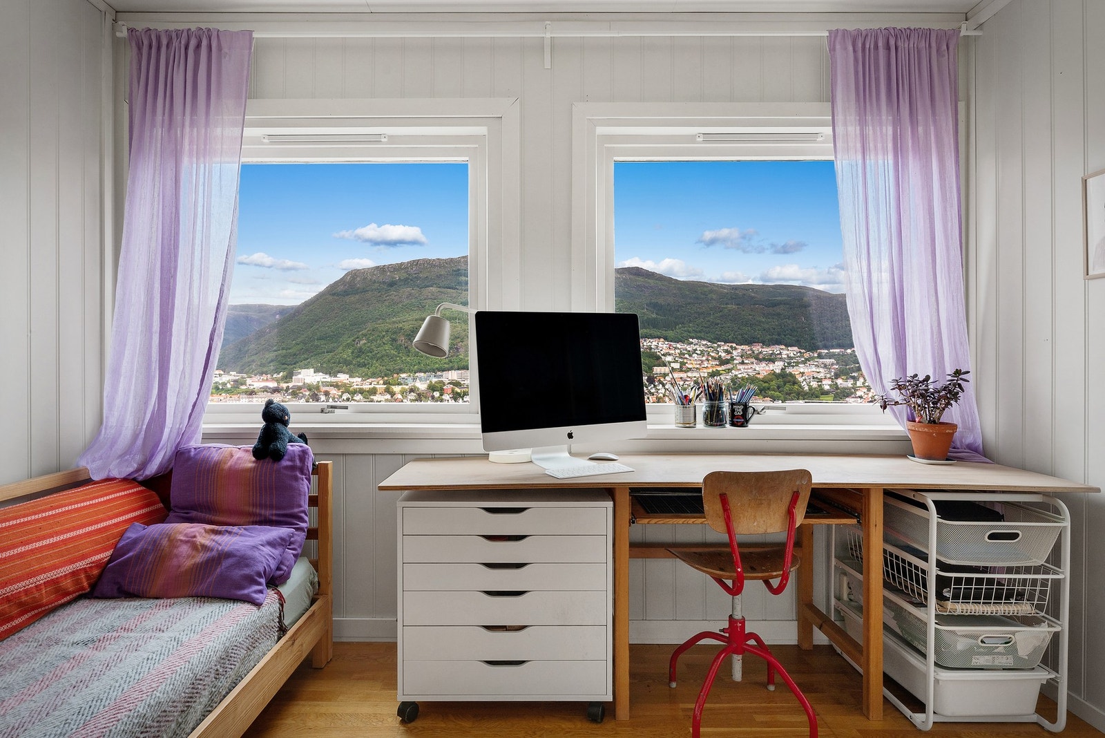 Soverom 2 byr på en helt fantastisk utsikt! Galleribilde