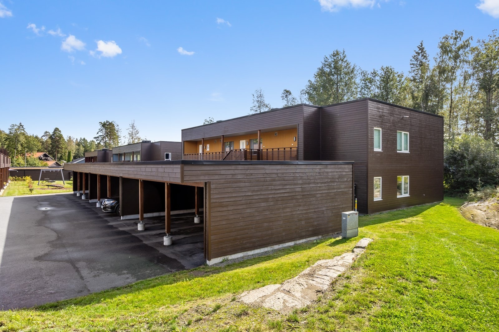 Sameiet har også gjesteparkering og lekeområde for de små Galleribilde