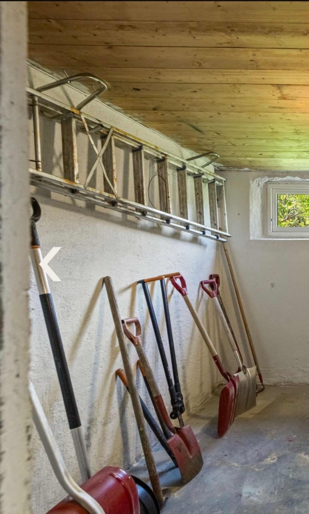 Masse god lagringsplass i kjelleren Galleribilde