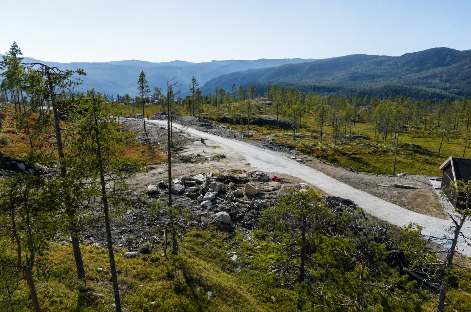 890 kvm tomt på Turufjell i flotte omgivelser. Galleribilde