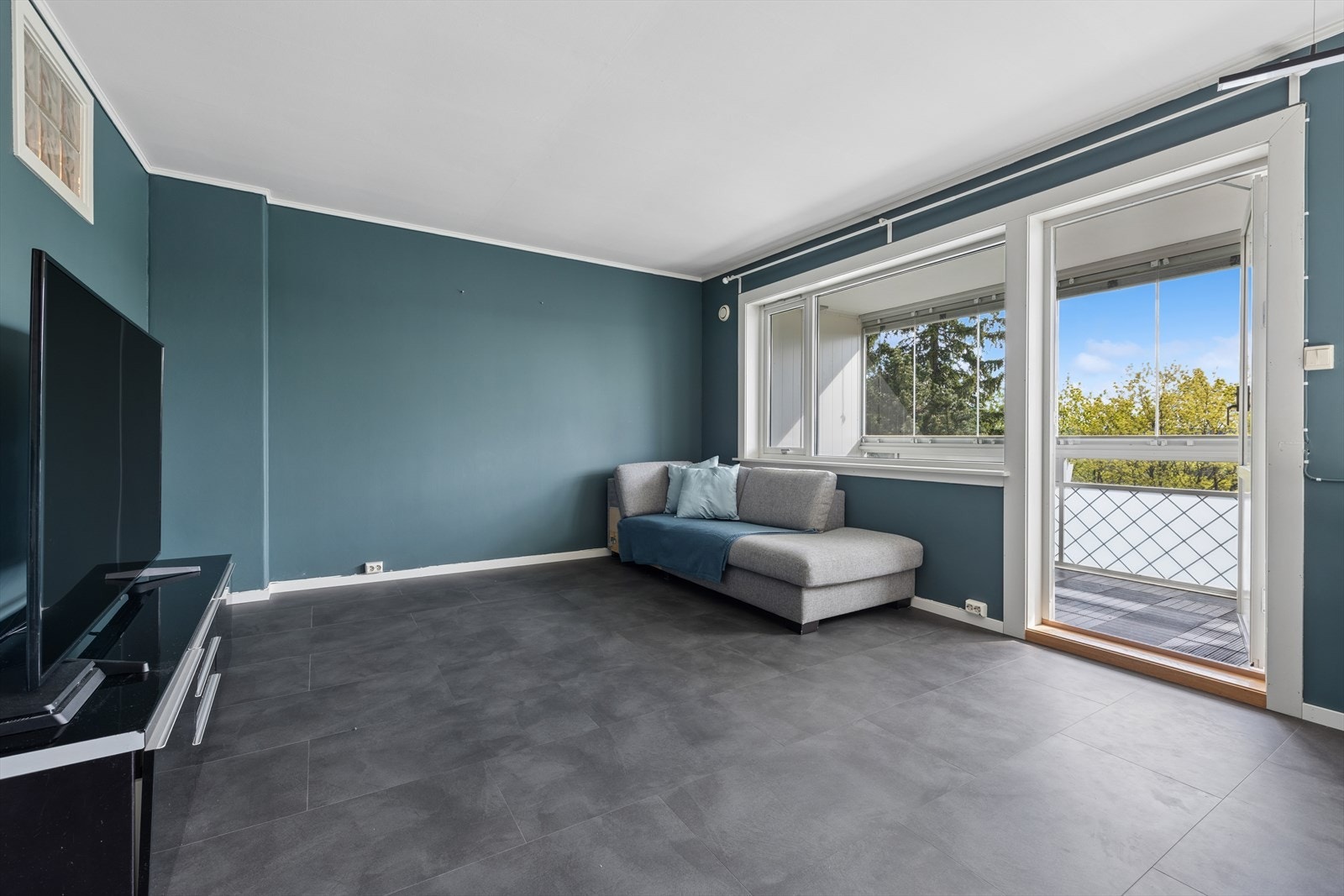 Lokalmegler Mats Gjerden Risa V/DNB Eiendom har gleden av å presentere Sletteløkka 38A! Galleribilde