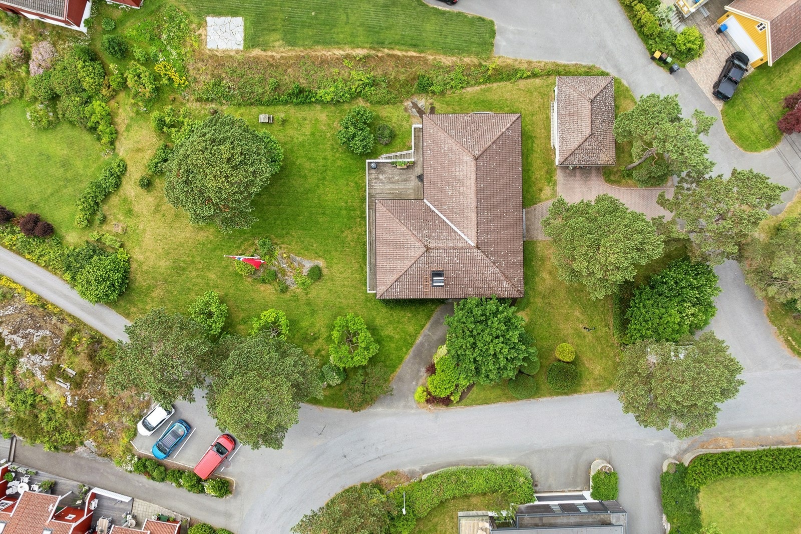 Oversikt over eiendommen og dens plassering i nabolaget. Galleribilde