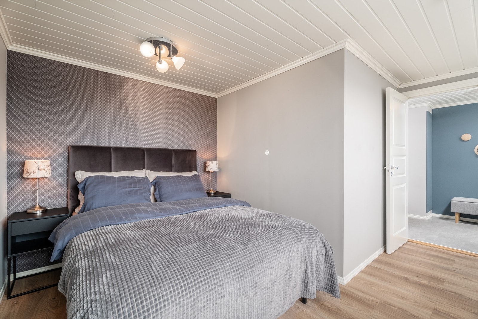 Soverom 2, her med god plass til seng av ønsket størrelse. Galleribilde