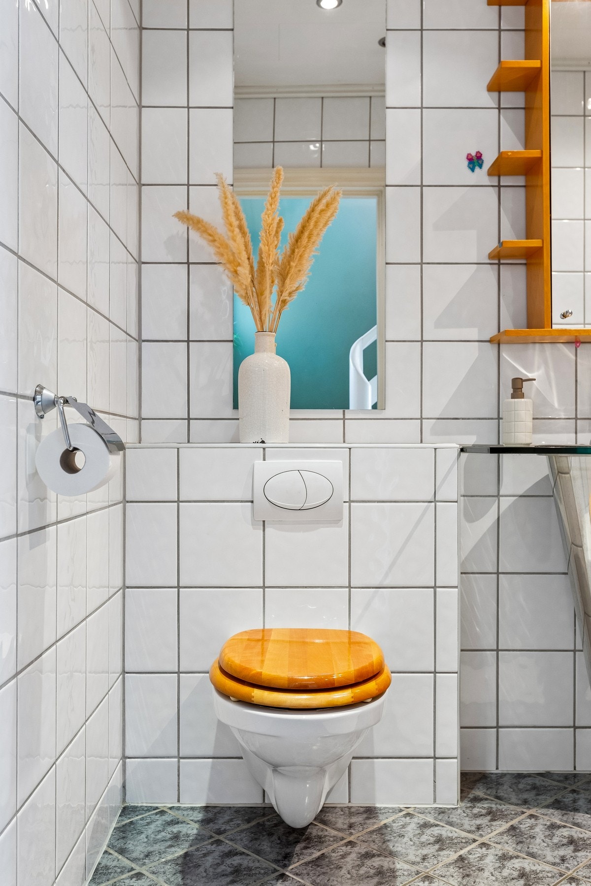 Et funksjonelt bad tilpasset hverdagens behov. Galleribilde
