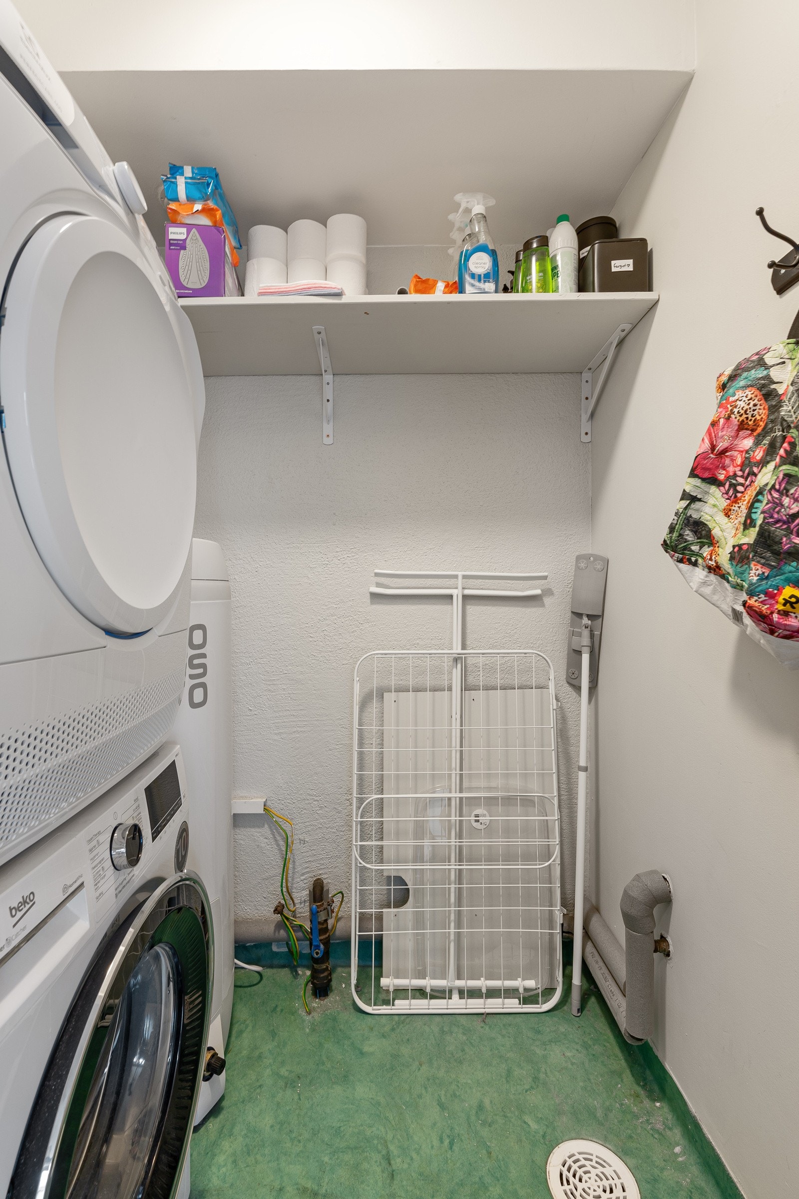 Leiligheten har i tillegg et separat vaskerom.
