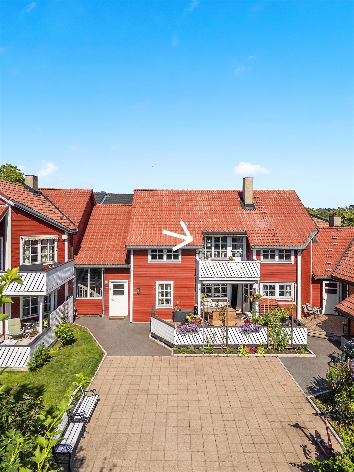 Boligen befinner seg i 2 etg. Galleribilde