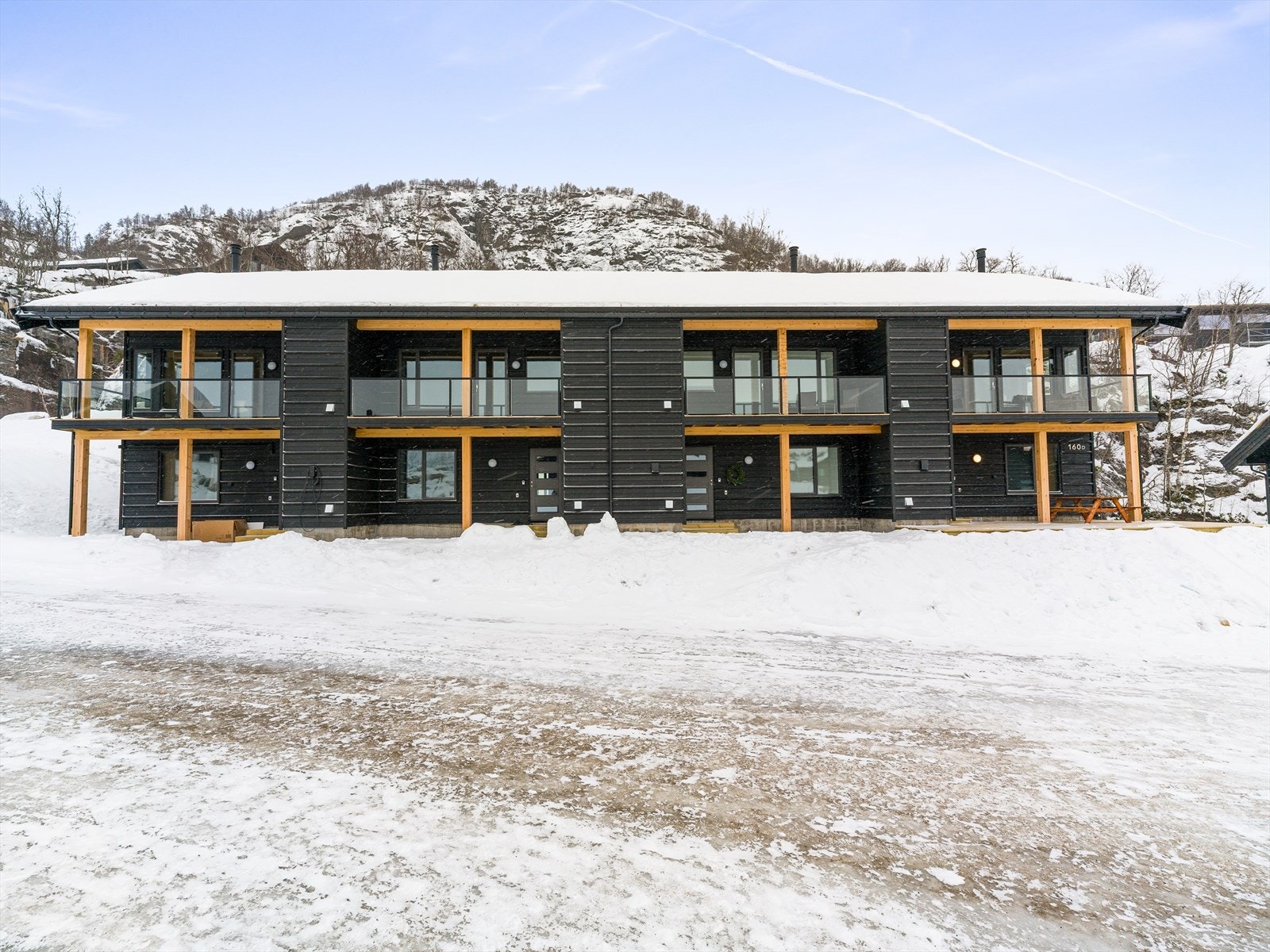 Eiendommen er en del av et nyere og attraktivt hyttefelt ved Beinesvatnet. Galleribilde