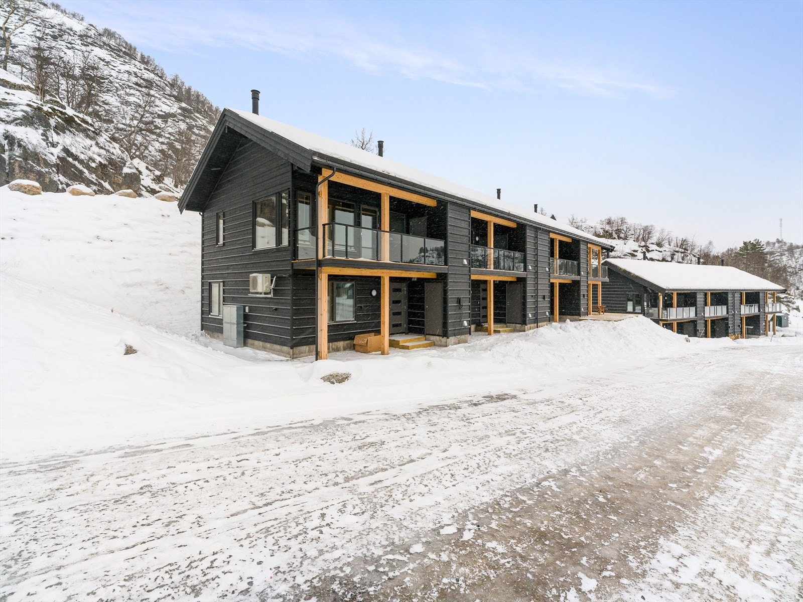 Beliggenheten gir deg nærhet til Sirdal Fjellpark, Sørvestlandets største alpinanlegg. Galleribilde