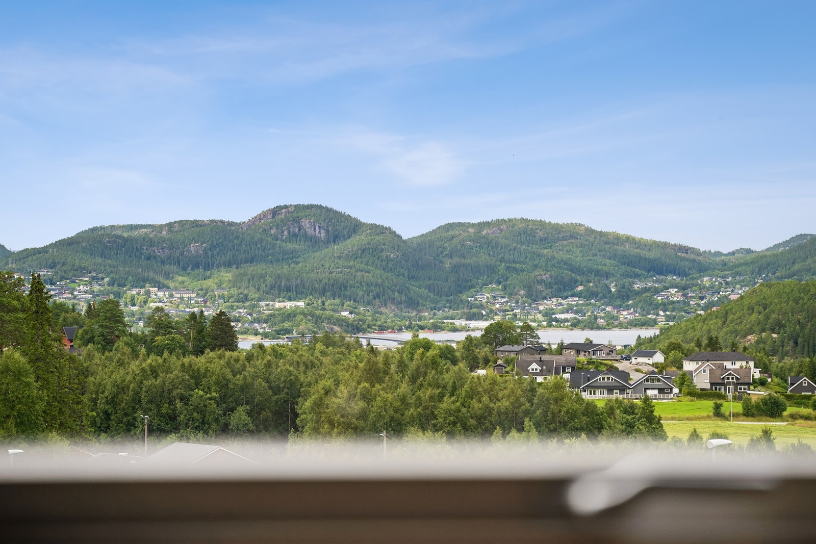 Fra eiendommen er det flott utsyn Galleribilde