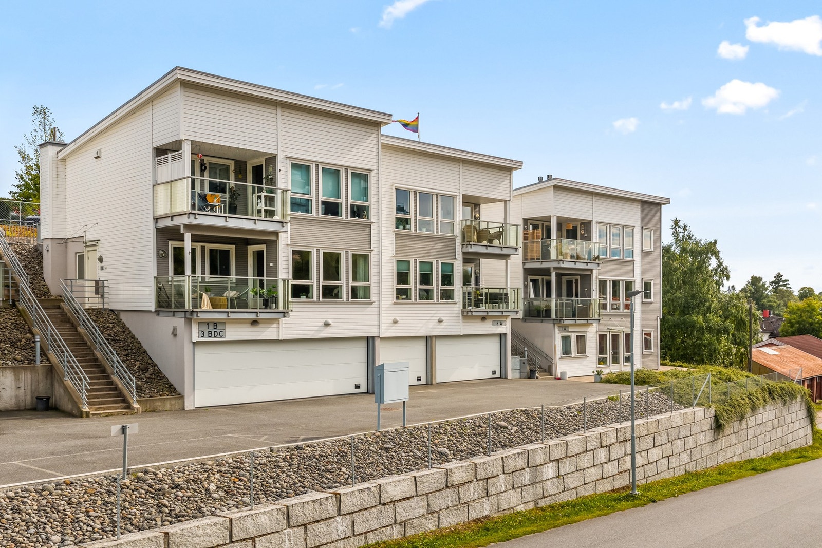 Ikke glem å melde deg på visning! Vi ses. Galleribilde