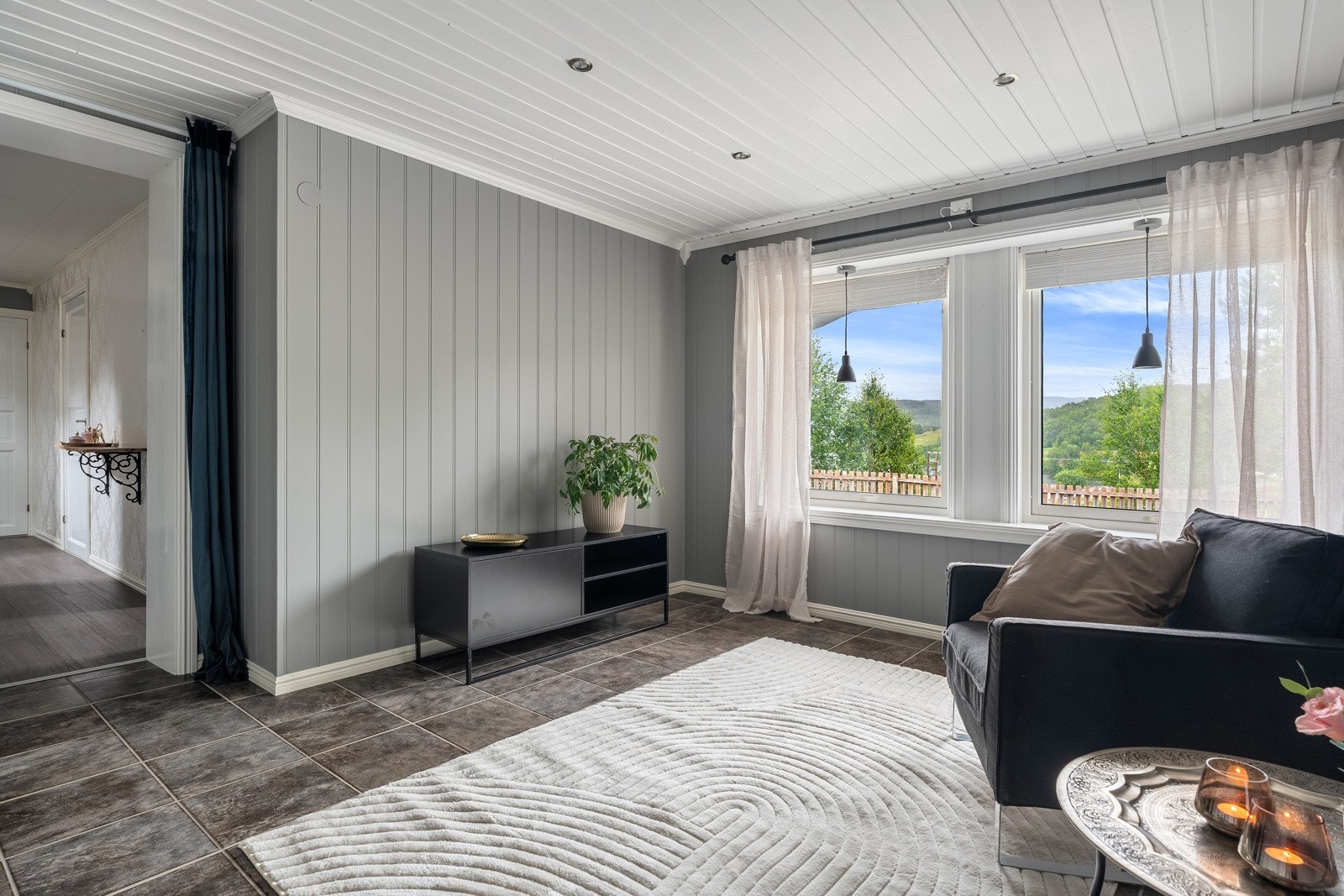 Kjellerstue laget til av bodareal.