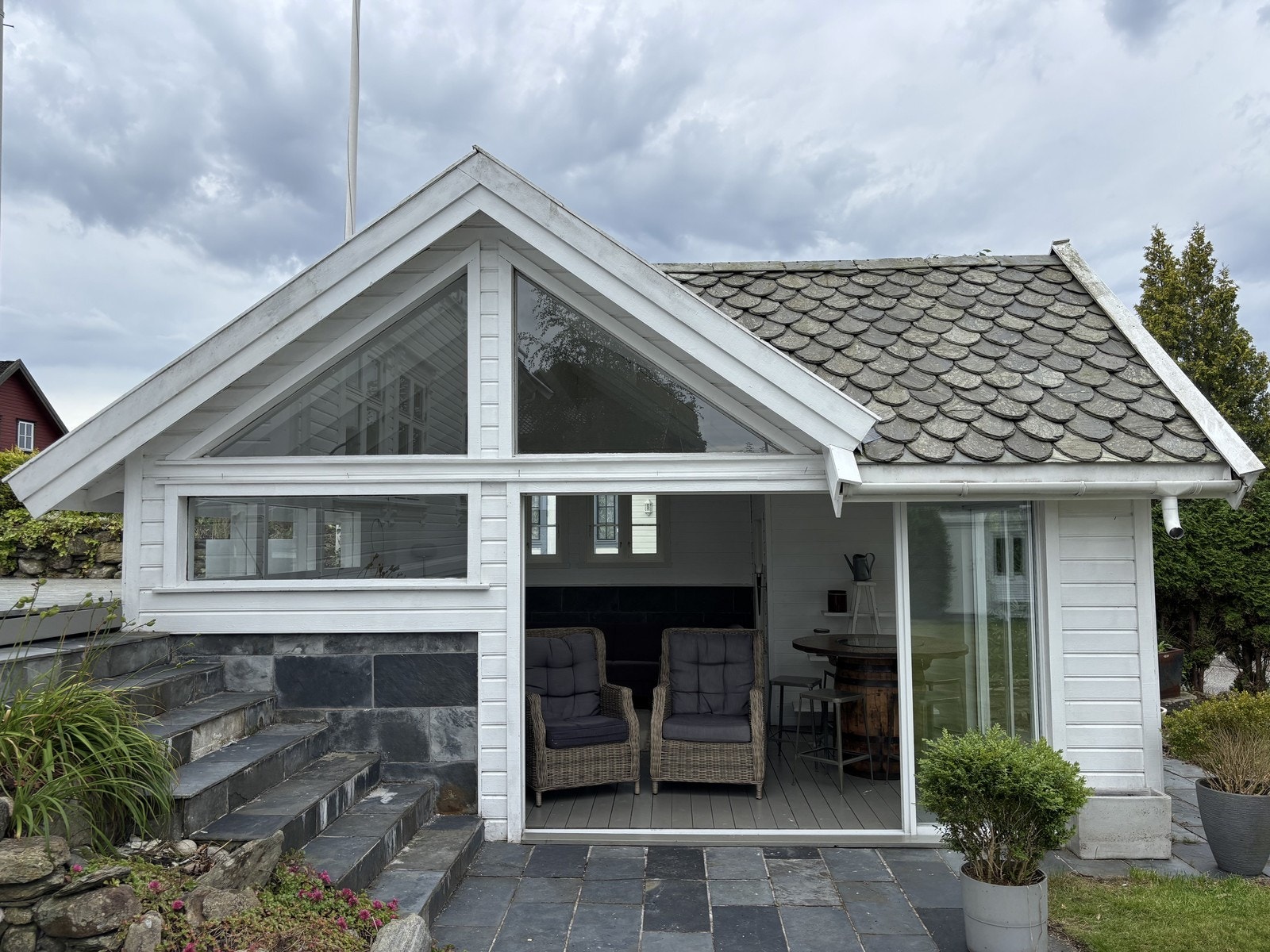 Grillhytte. Galleribilde