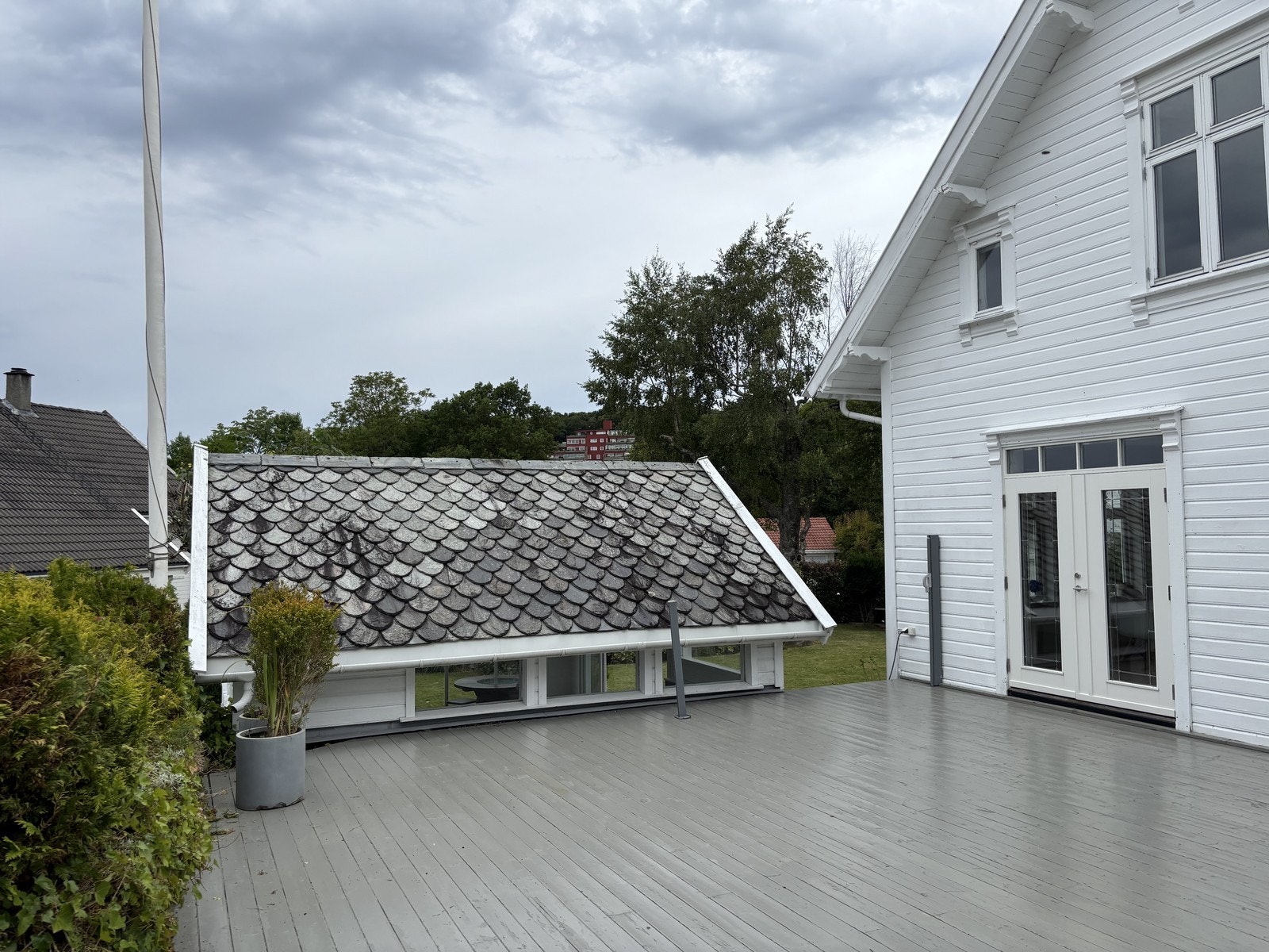 Uteområde. Galleribilde
