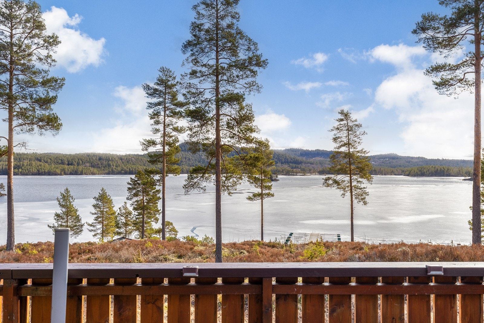 Utsikten fra stue er veldig innbydende. Galleribilde