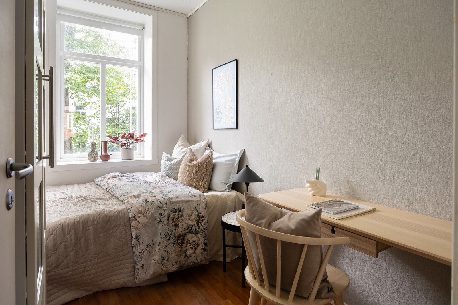 Soverom nr. 2 med et areal på ca. 7,5 kvm. Galleribilde