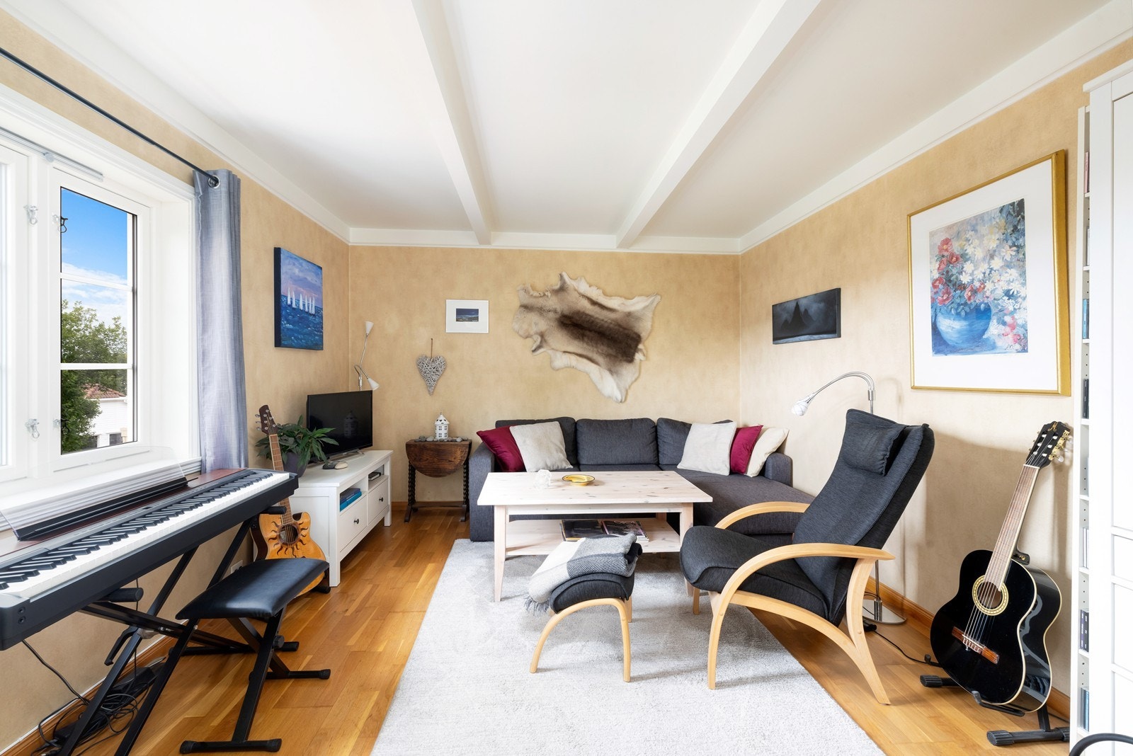 Mulighet for flere soner i stuen. Galleribilde